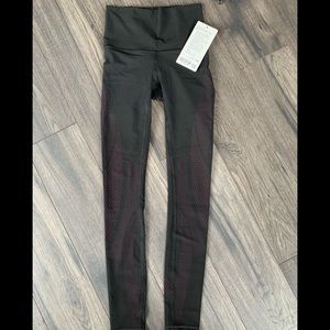 Lululemon high rise sz 4
